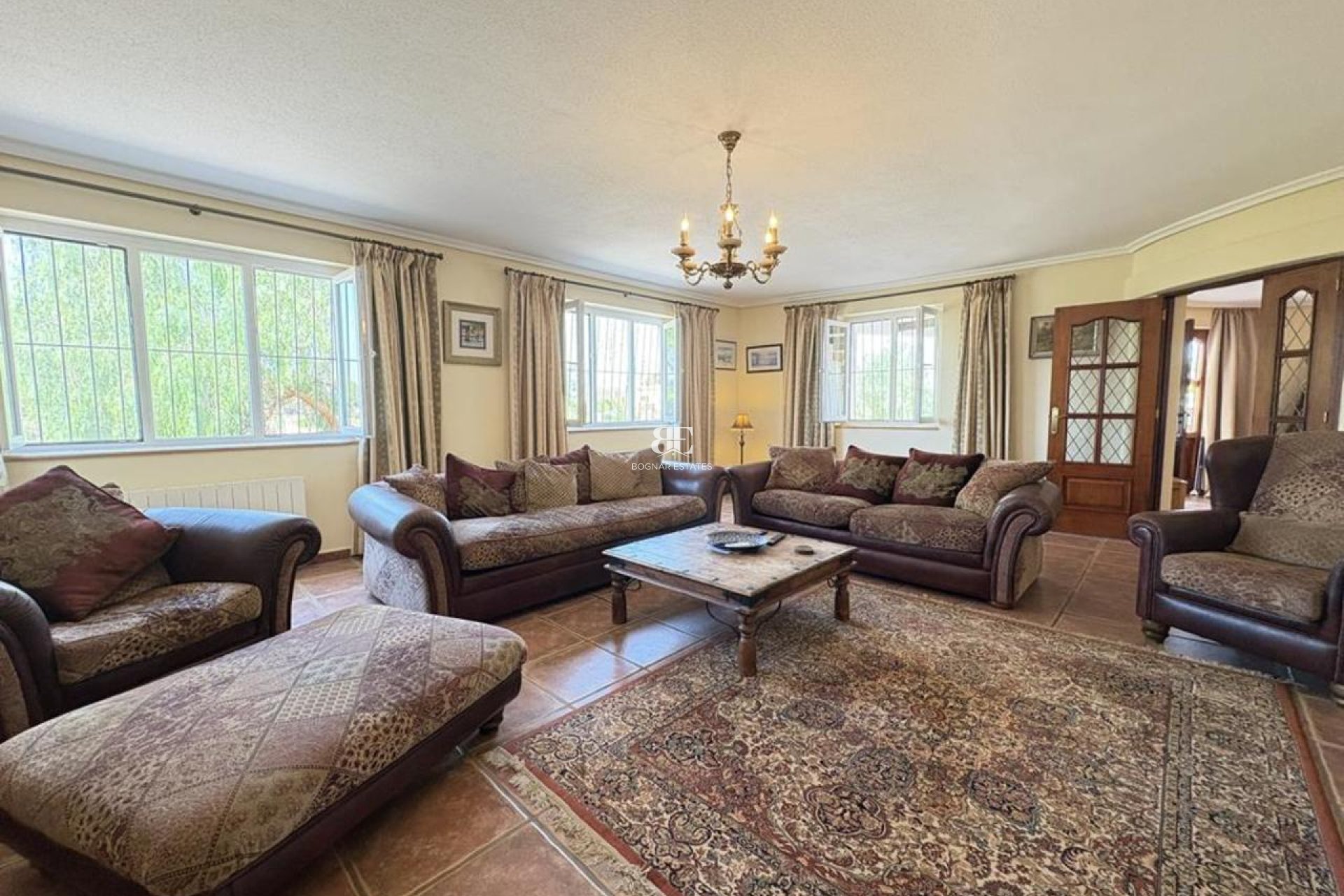 Resale - Villa -
Gea Truyols - Gea y Trujols