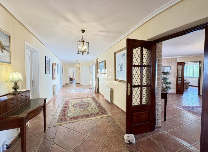 Resale - Villa -
Gea Truyols - Gea y Trujols