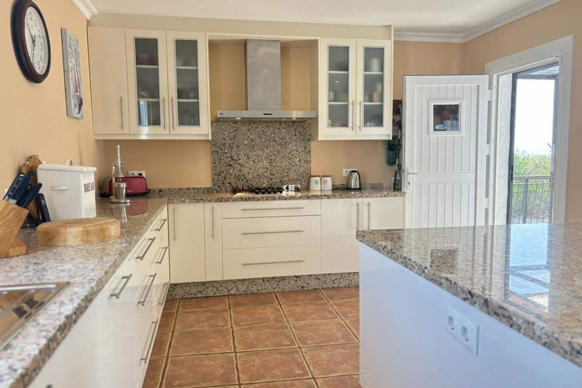 Resale - Villa -
Gea Truyols - Gea y Trujols