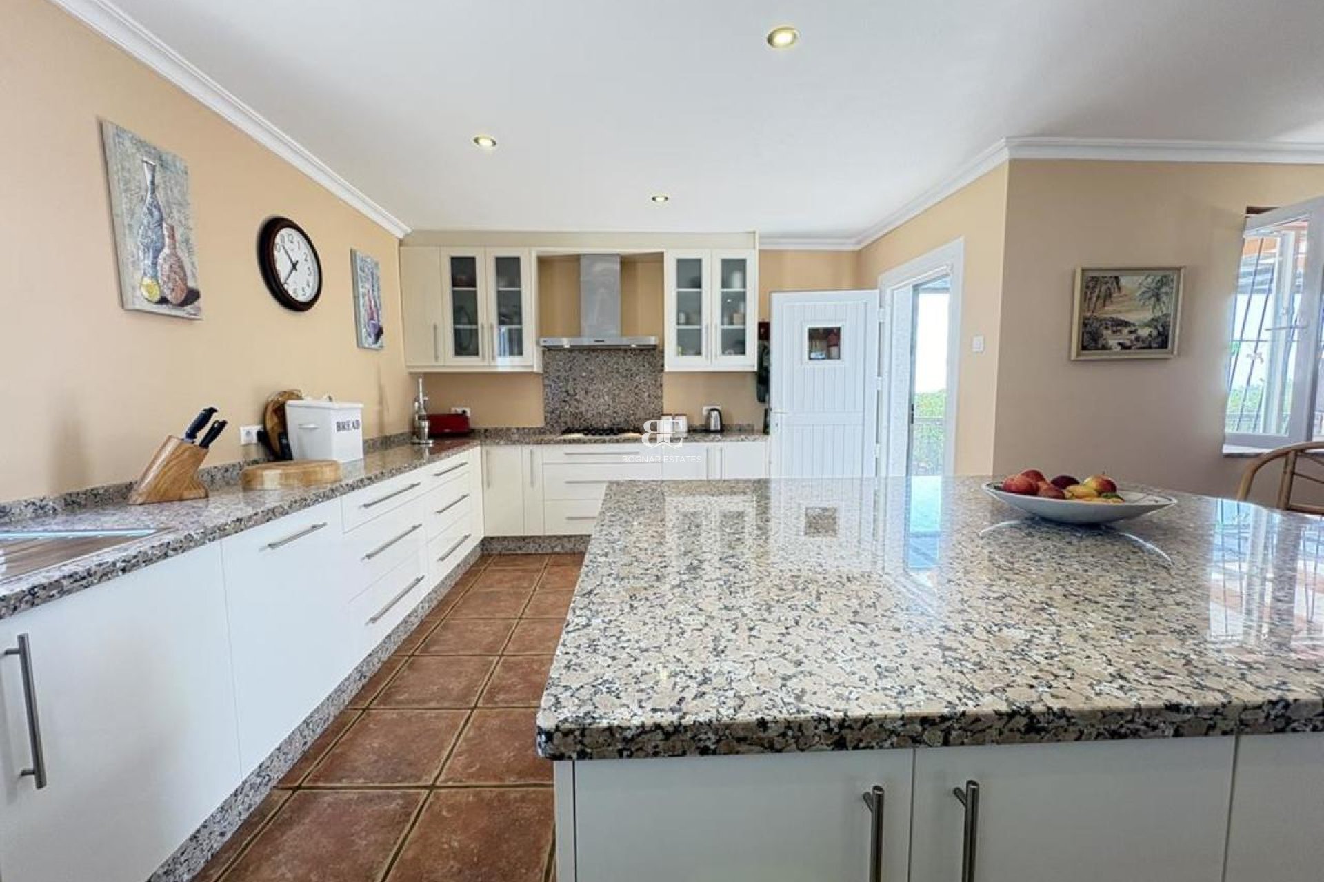 Resale - Villa -
Gea Truyols - Gea y Trujols