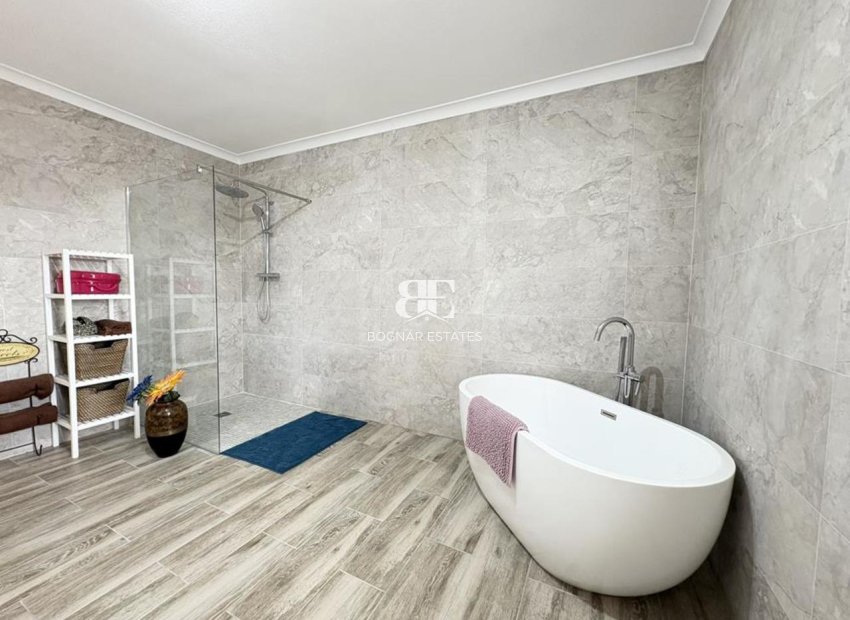 Resale - Villa -
Gea Truyols - Gea y Trujols