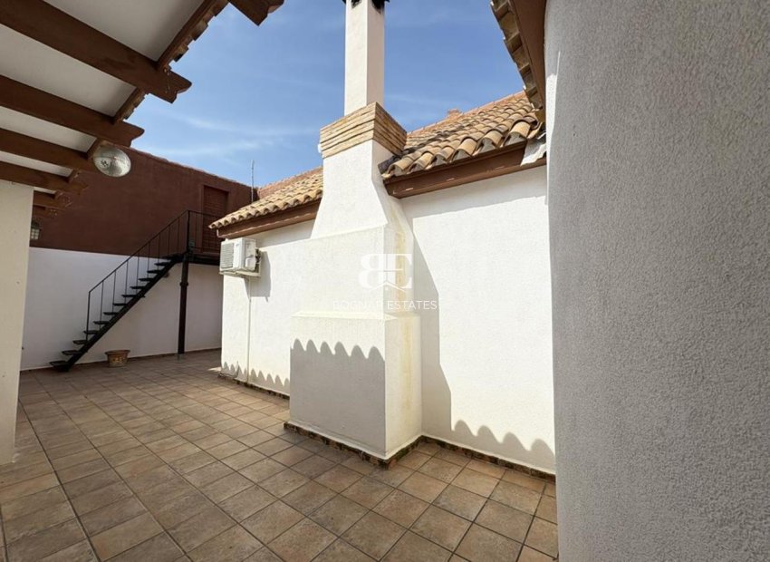 Resale - Villa -
Gea Truyols - Gea y Trujols