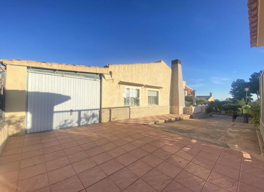 Resale - Villa -
Gea Truyols - Gea y Trujols