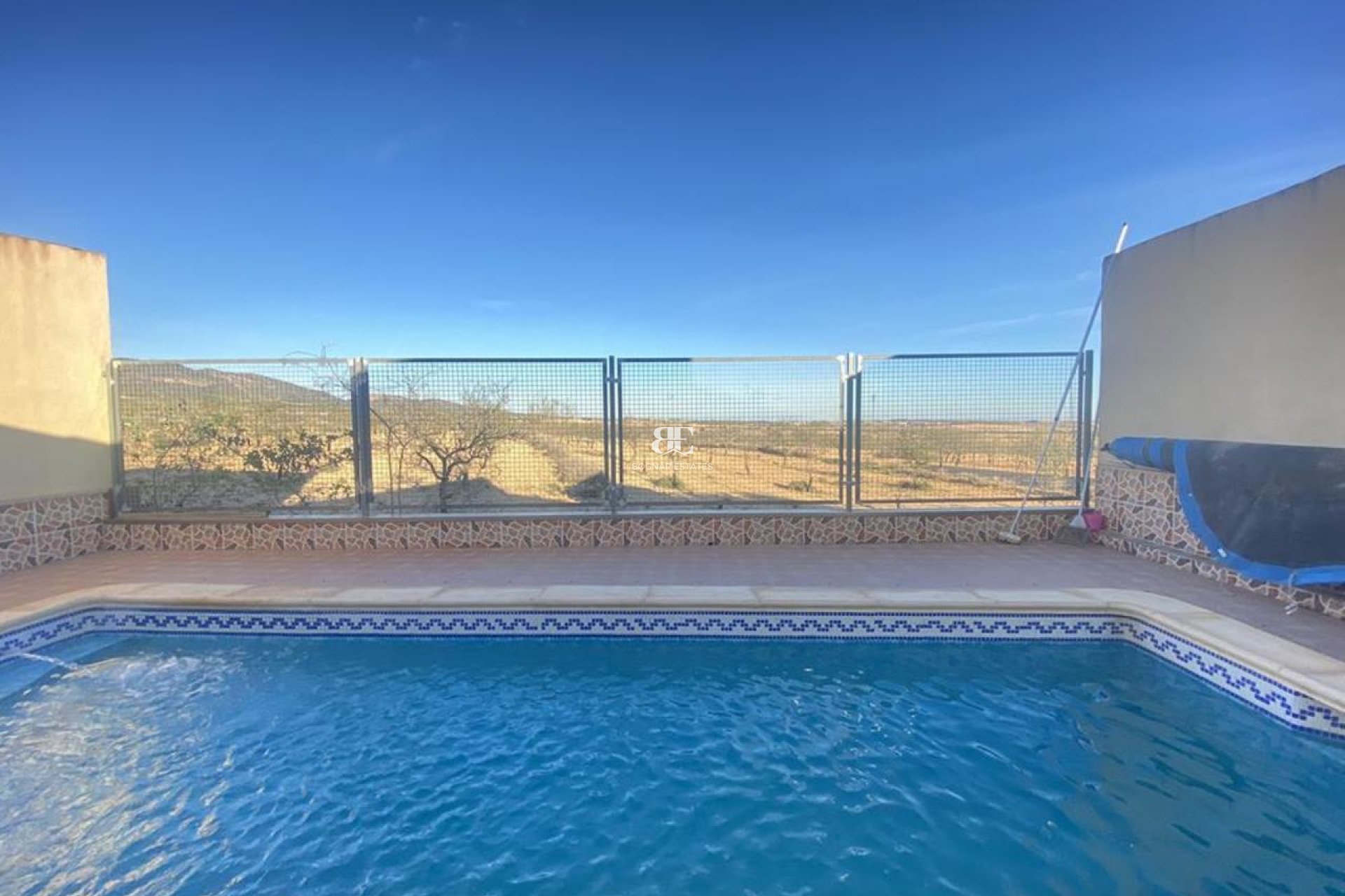 Resale - Villa -
Gea Truyols - Gea y Trujols