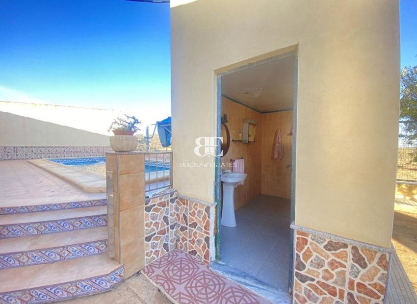 Resale - Villa -
Gea Truyols - Gea y Trujols