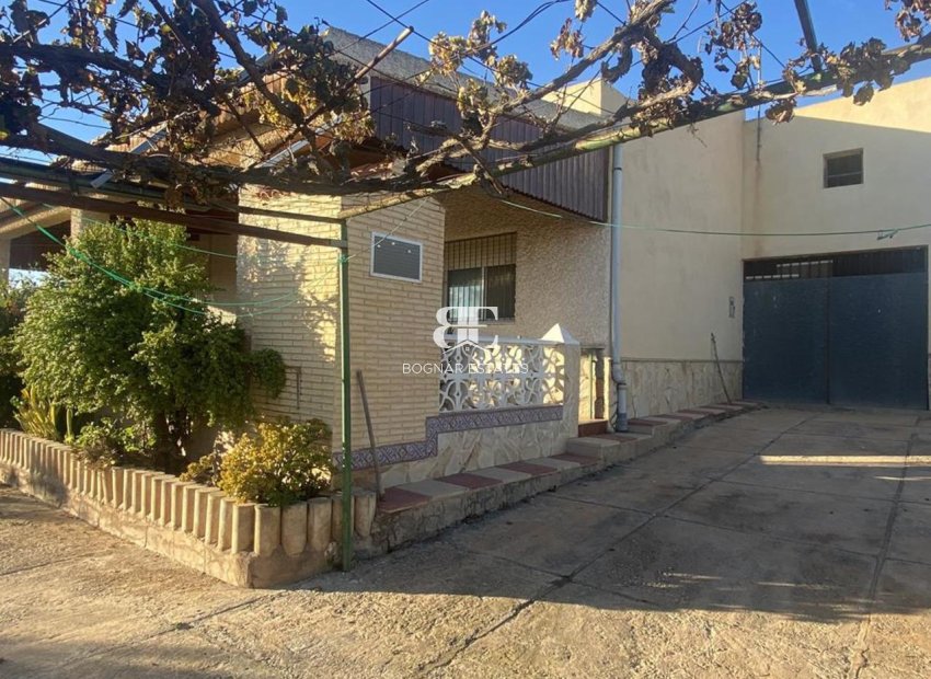 Resale - Villa -
Gea Truyols - Gea y Trujols