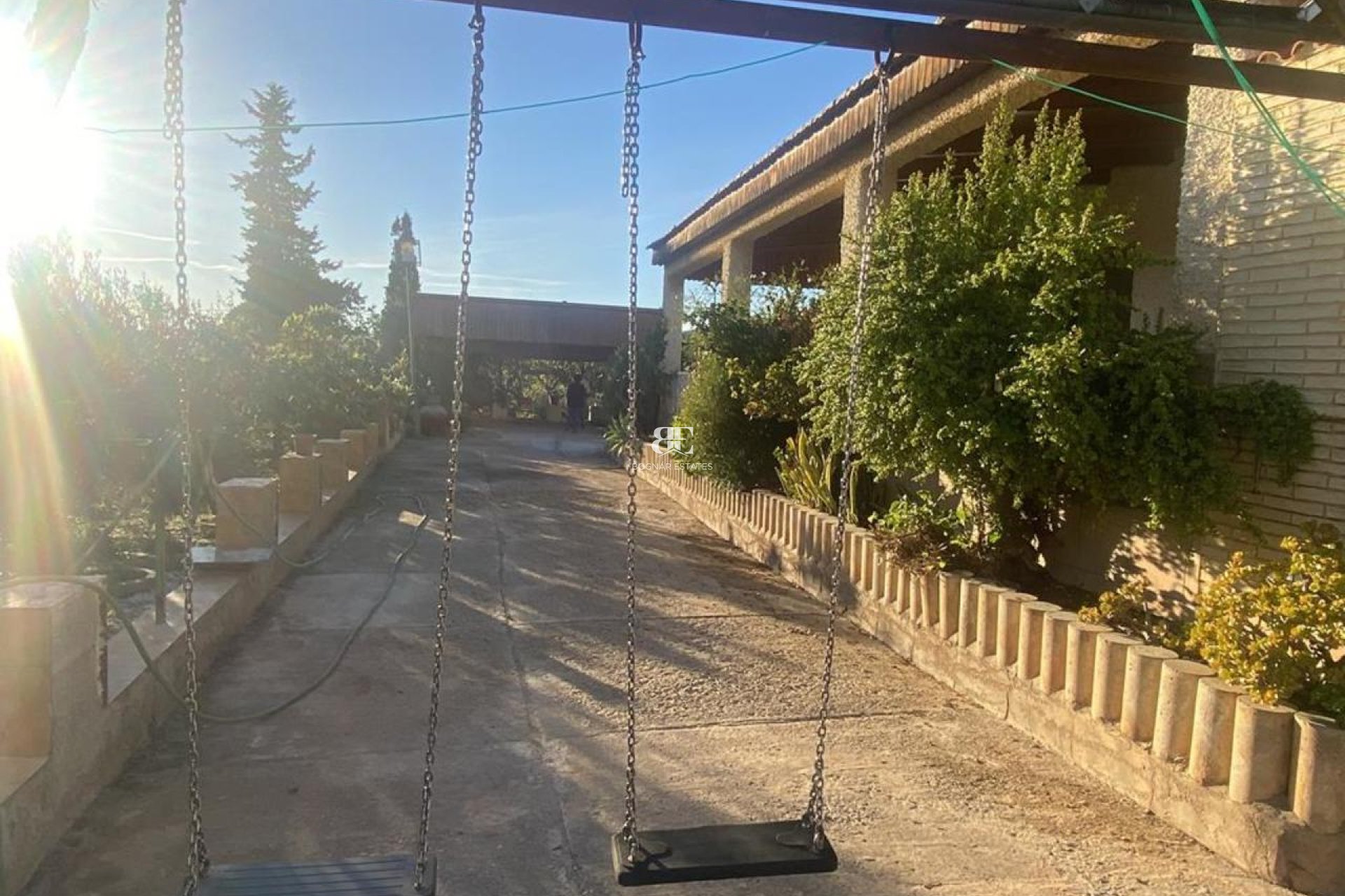 Resale - Villa -
Gea Truyols - Gea y Trujols