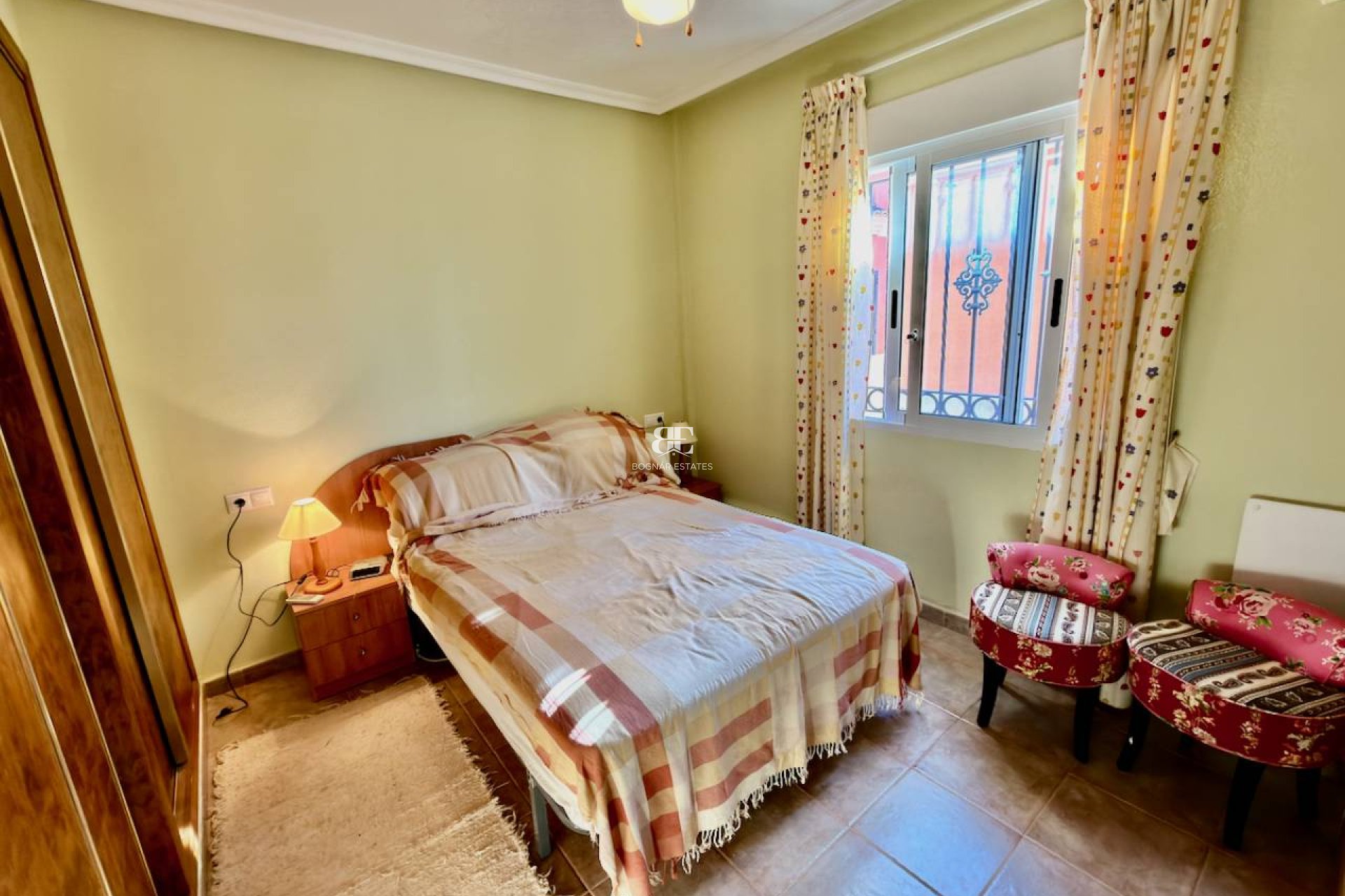 Resale - Villa -
Guardamar del Segura - El Raso