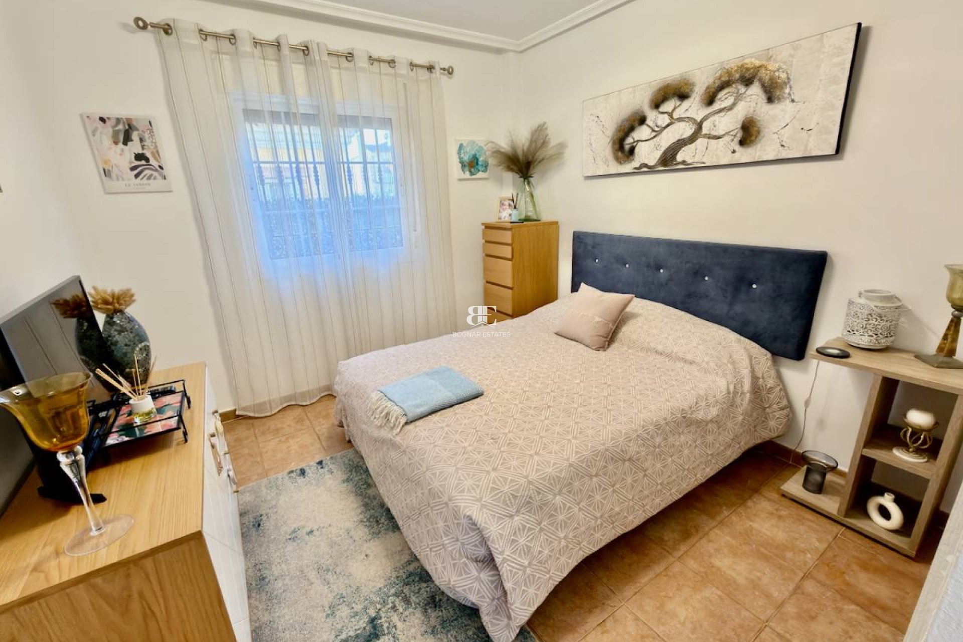 Resale - Villa -
Guardamar del Segura - El Raso