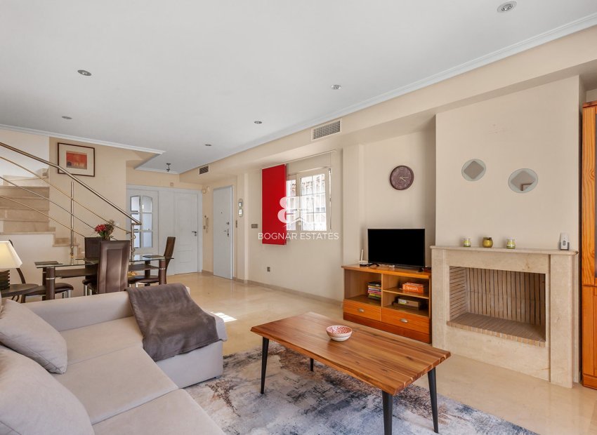 Resale - Villa -
Guardamar del Segura - El Raso