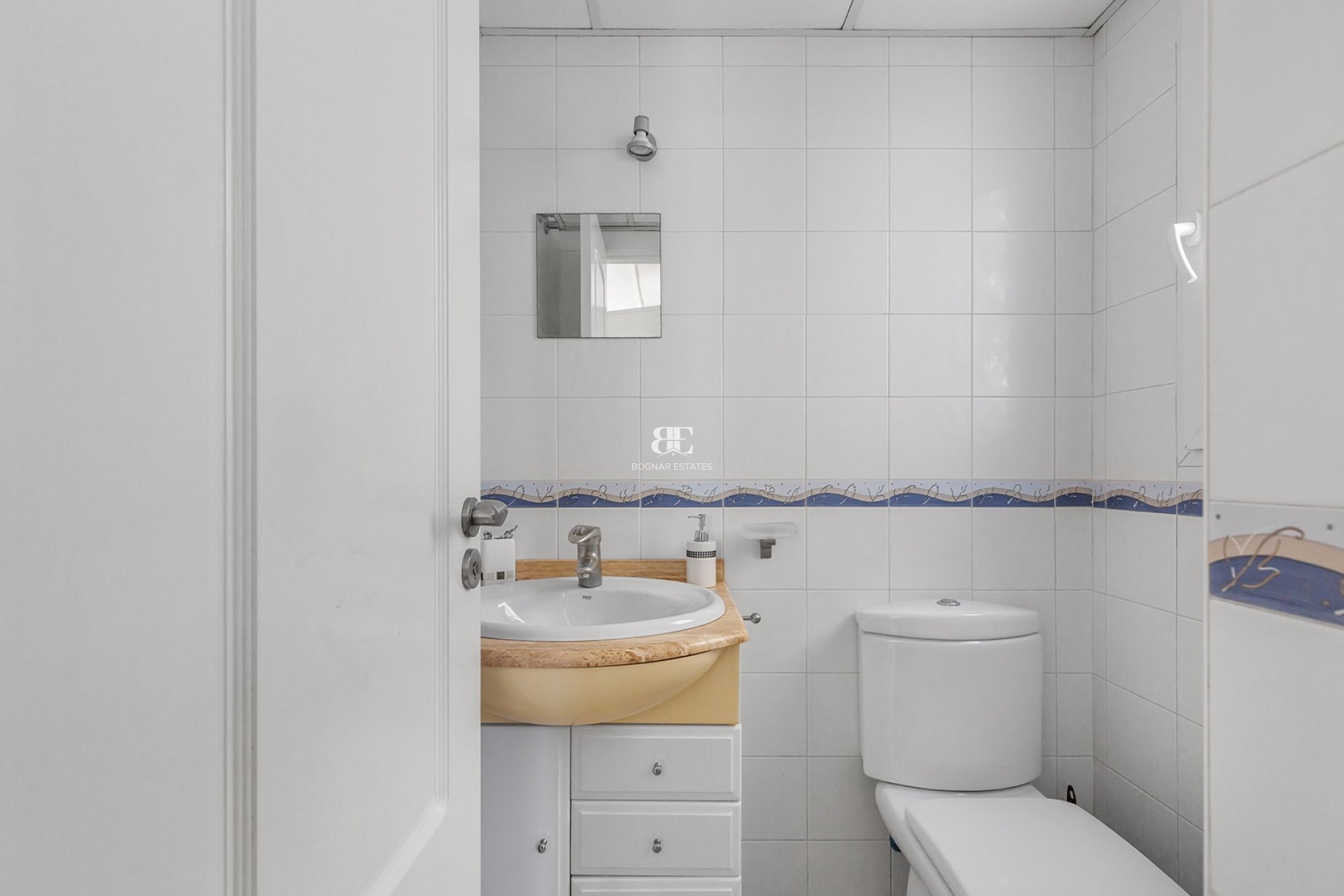 Resale - Villa -
Guardamar del Segura - El Raso