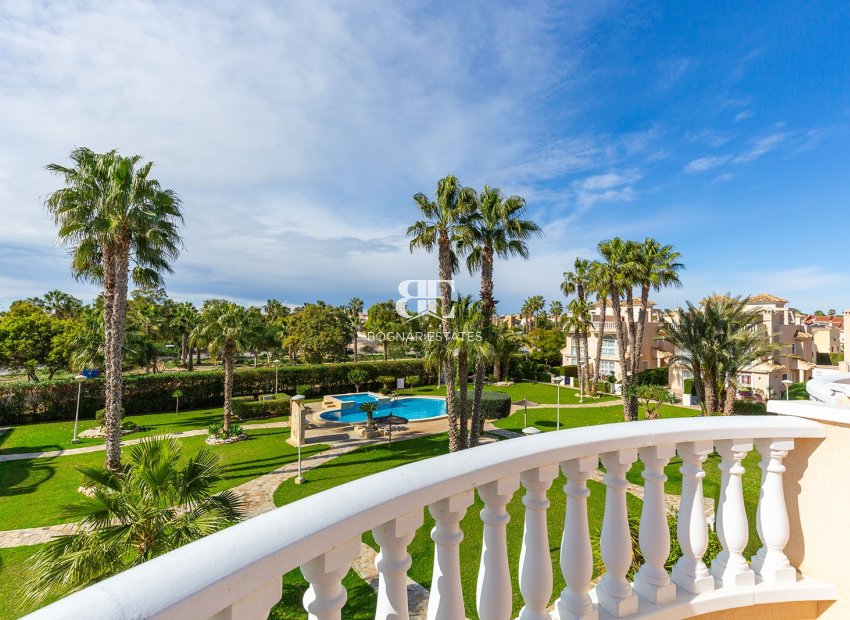 Resale - Villa -
Guardamar del Segura - El Raso