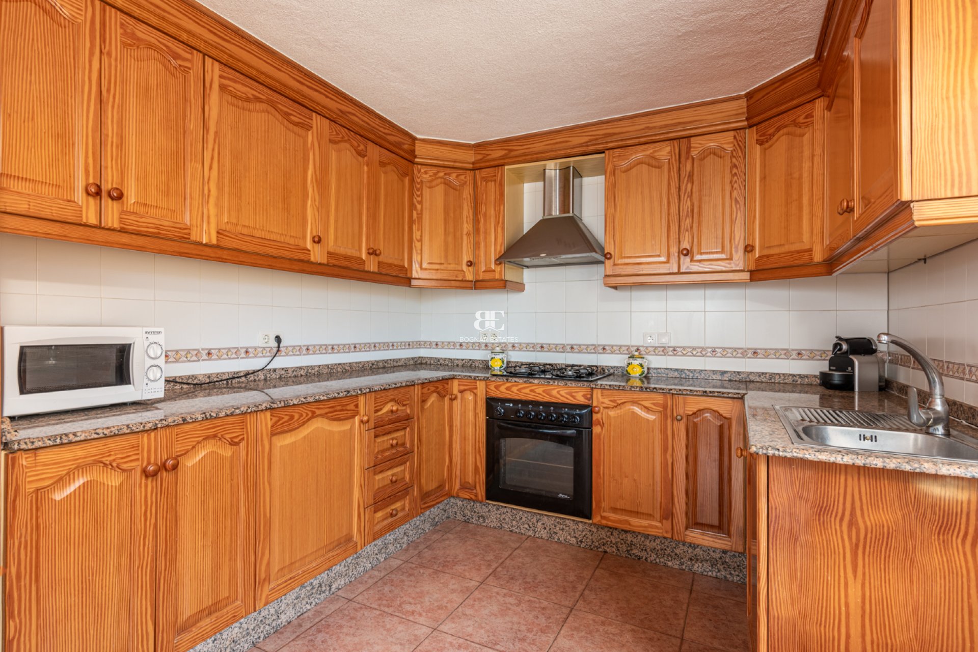 Resale - Villa -
Guardamar del Segura