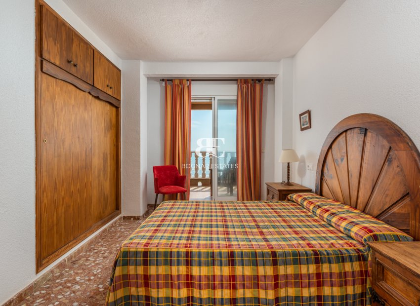Resale - Villa -
Guardamar del Segura