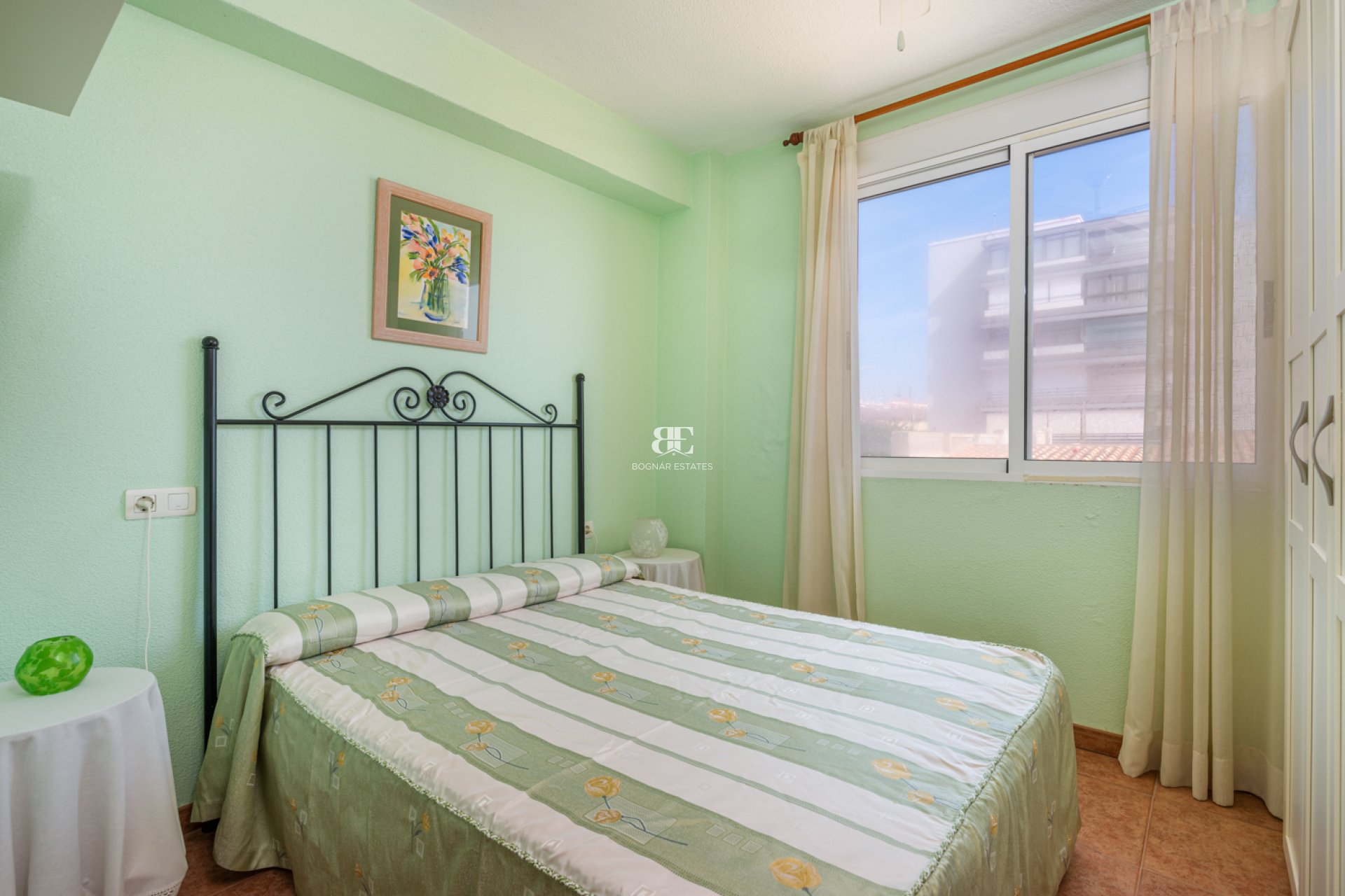 Resale - Villa -
Guardamar del Segura