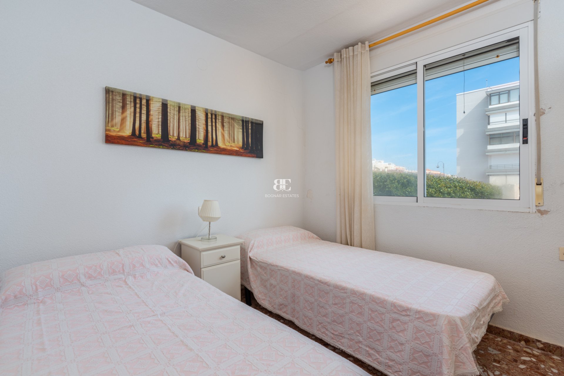 Resale - Villa -
Guardamar del Segura