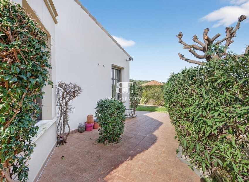 Resale - Villa -
Jávea - Monte Olimpe