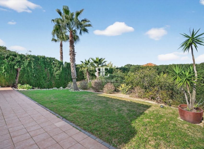 Resale - Villa -
Jávea - Monte Olimpe