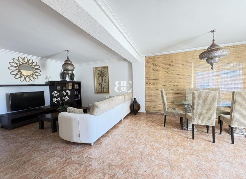 Resale - Villa -
La Manga del Mar Menor - Mar Menor