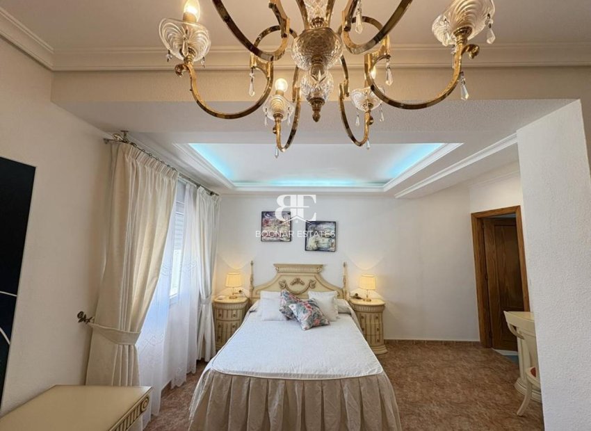 Resale - Villa -
La Manga del Mar Menor - Mar Menor