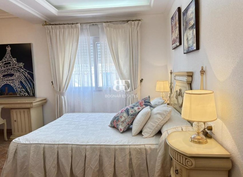 Resale - Villa -
La Manga del Mar Menor - Mar Menor