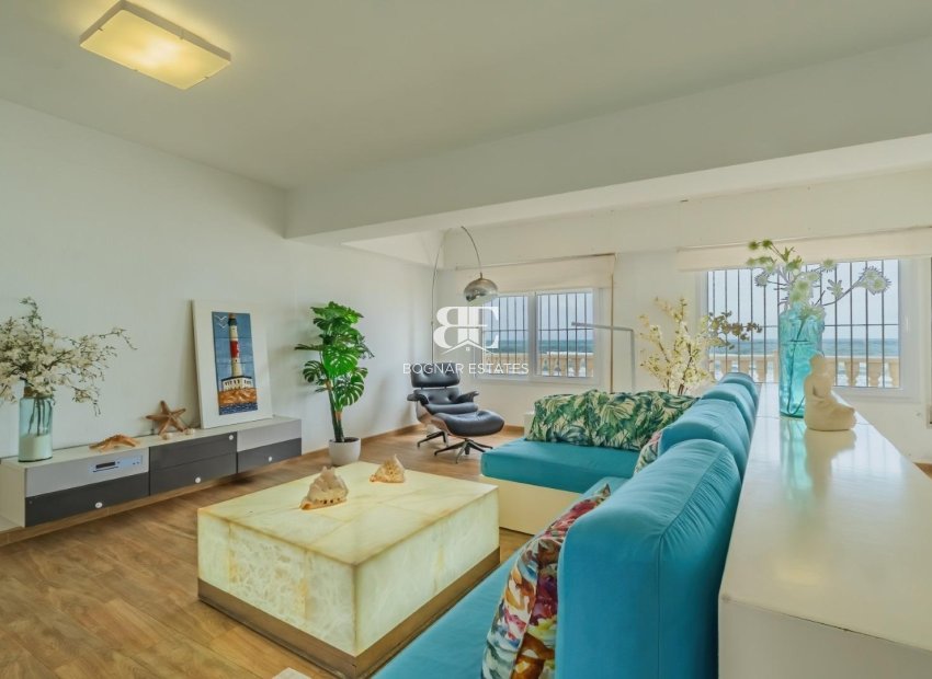 Resale - Villa -
La Manga del Mar Menor - Playa del Estacio