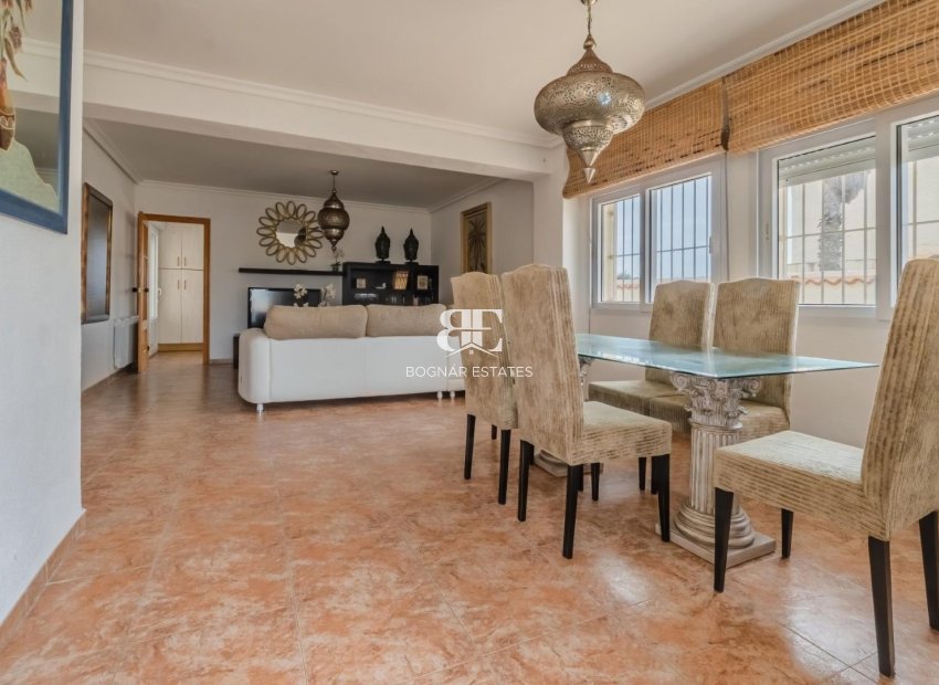 Resale - Villa -
La Manga del Mar Menor - Playa del Estacio