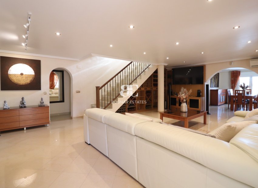 Resale - Villa -
La Marina - La Escuera
