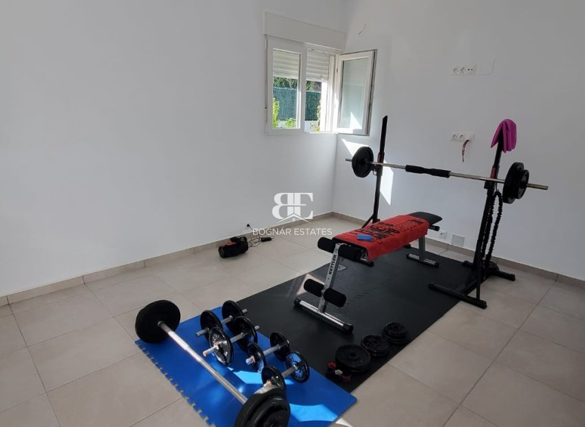 Resale - Villa -
La Nucía - Convent De Les Montjes