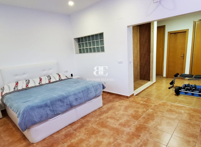 Resale - Villa -
La Nucía - Convent De Les Montjes