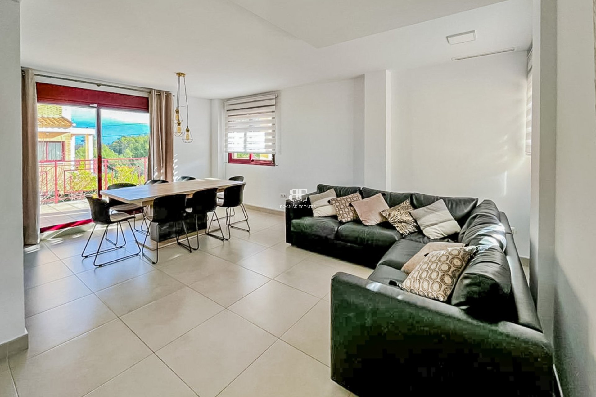 Resale - Villa -
La Nucía - Monte Bello