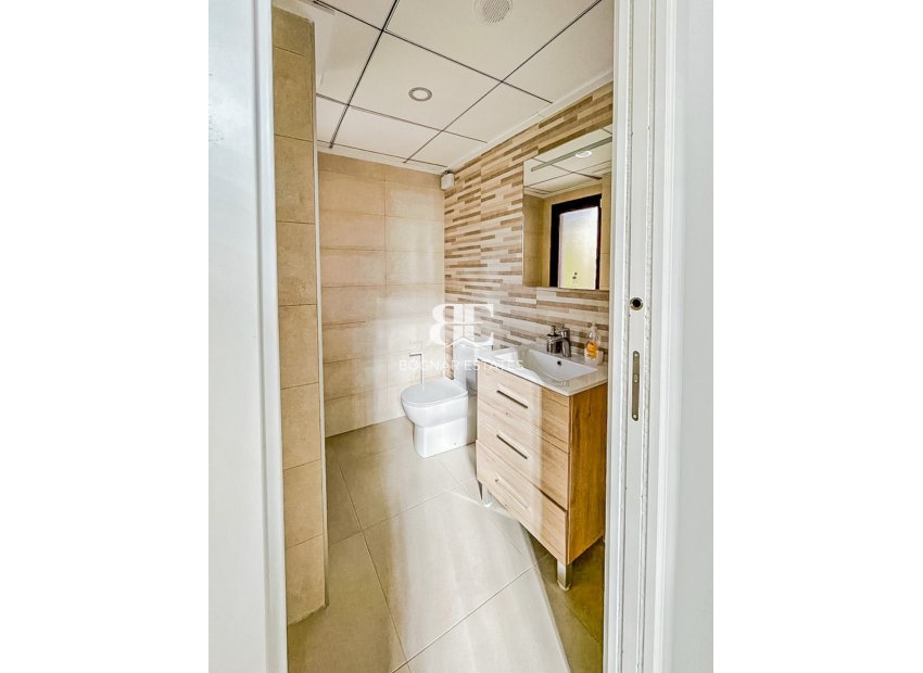Resale - Villa -
La Nucía - Monte Bello