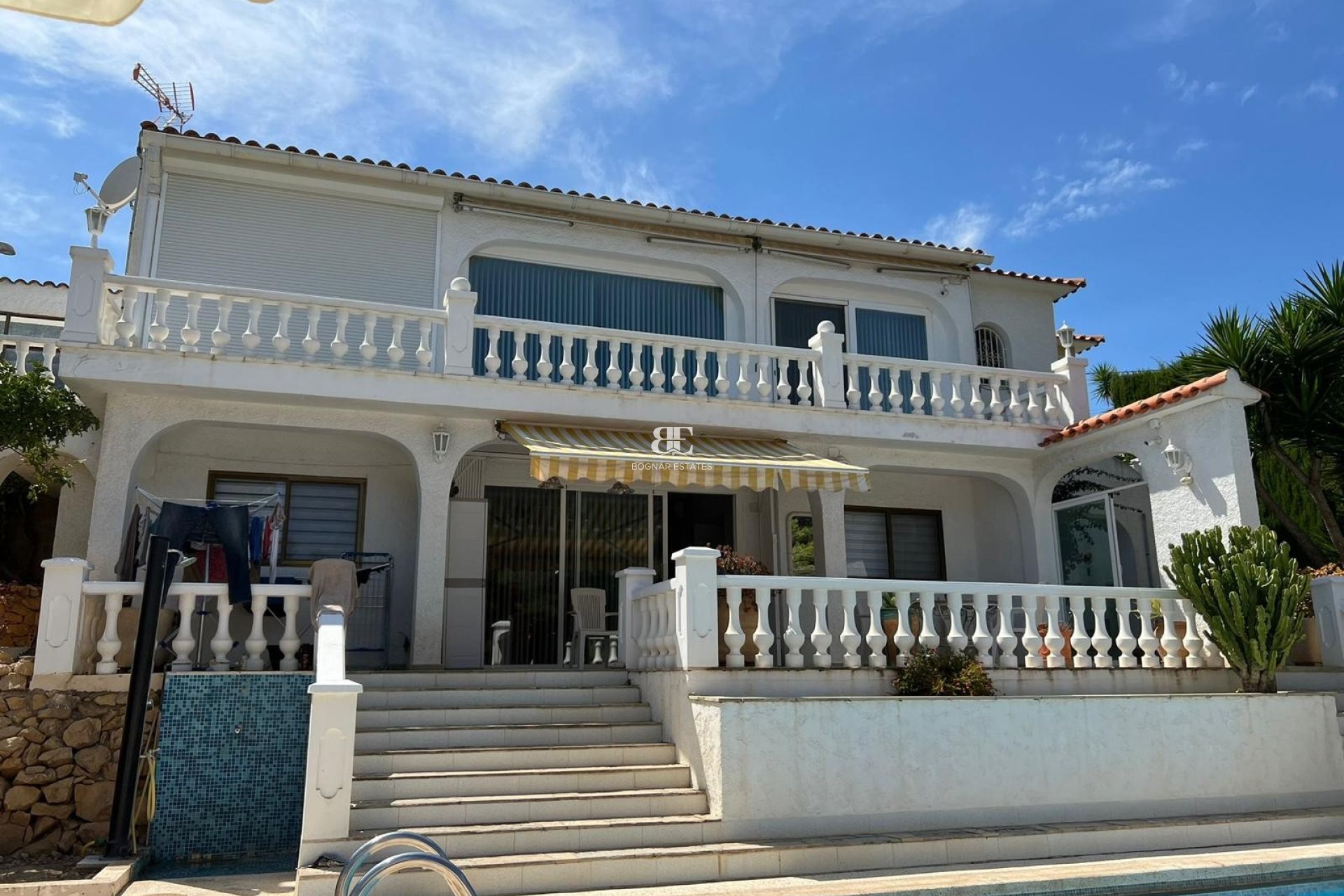 Resale - Villa -
La Nucía - Monte Bello