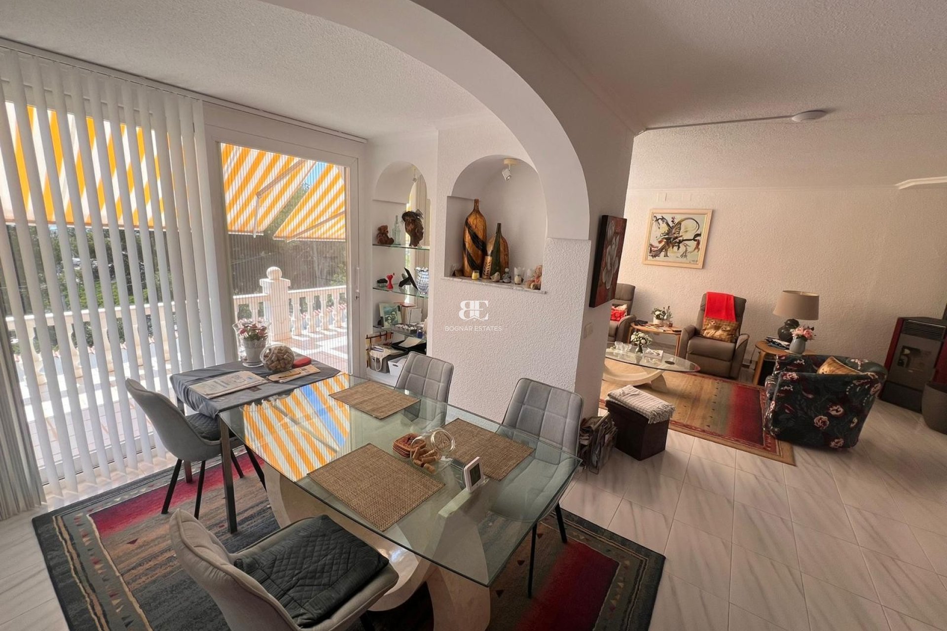 Resale - Villa -
La Nucía - Monte Bello