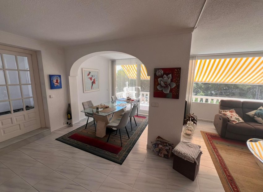 Resale - Villa -
La Nucía - Monte Bello