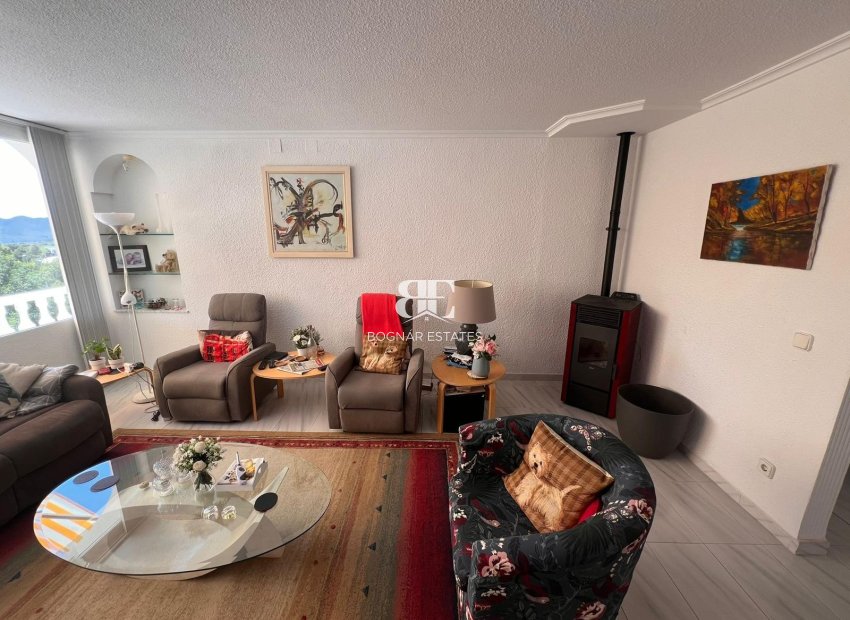 Resale - Villa -
La Nucía - Monte Bello
