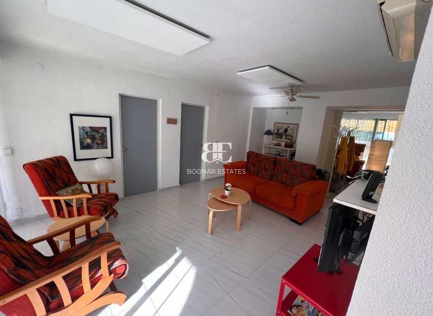 Resale - Villa -
La Nucía - Monte Bello