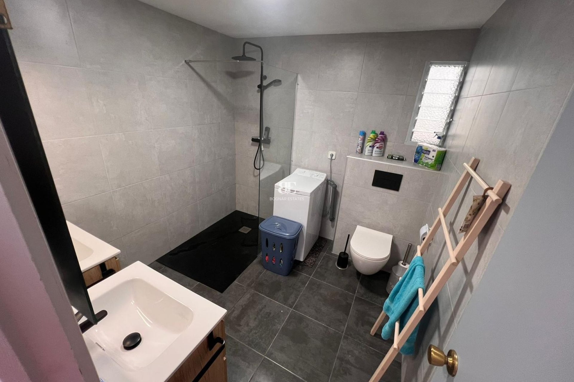 Resale - Villa -
La Nucía - Monte Bello
