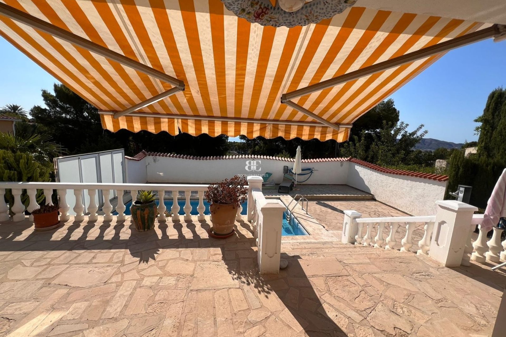 Resale - Villa -
La Nucía - Monte Bello