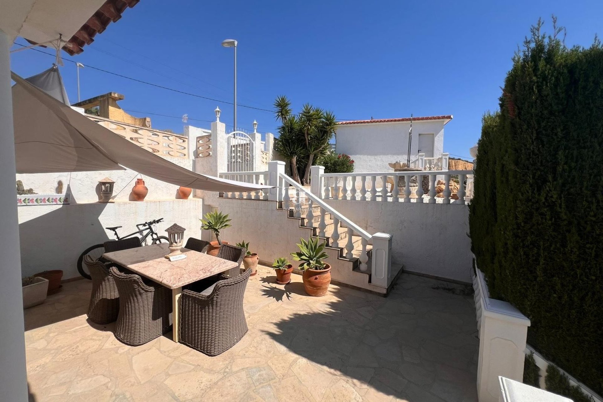 Resale - Villa -
La Nucía - Monte Bello