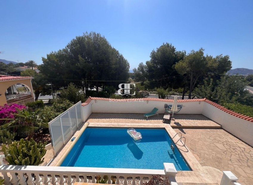 Resale - Villa -
La Nucía - Monte Bello
