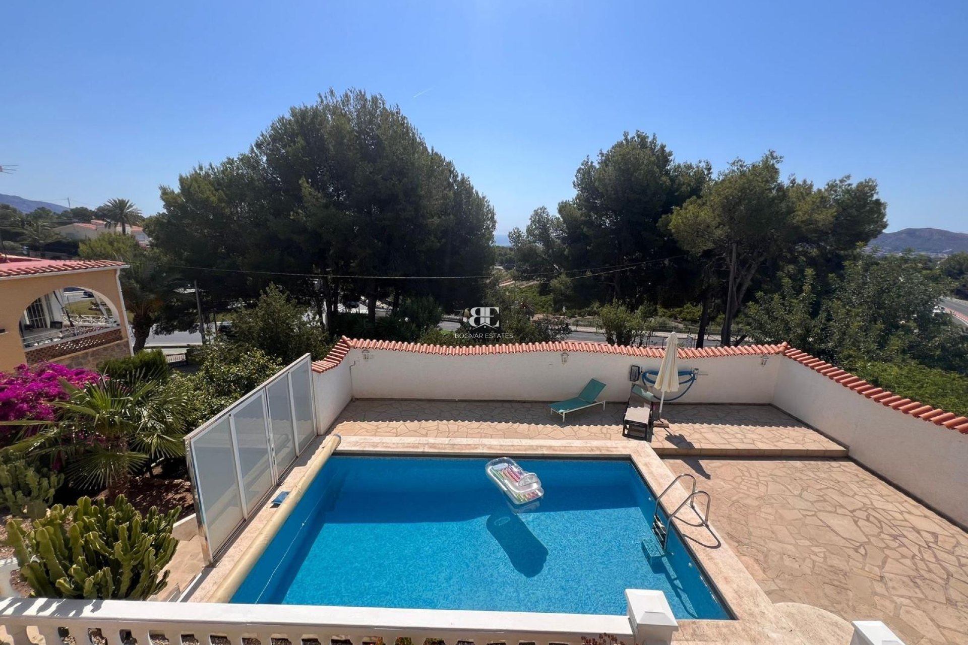 Resale - Villa -
La Nucía - Monte Bello