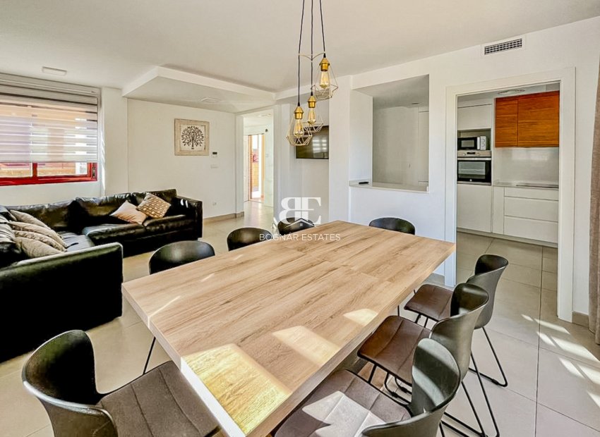 Resale - Villa -
La Nucía - Montebello