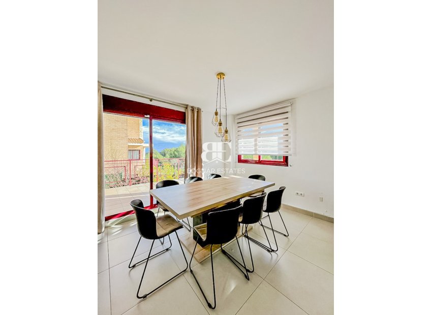 Resale - Villa -
La Nucía - Montebello