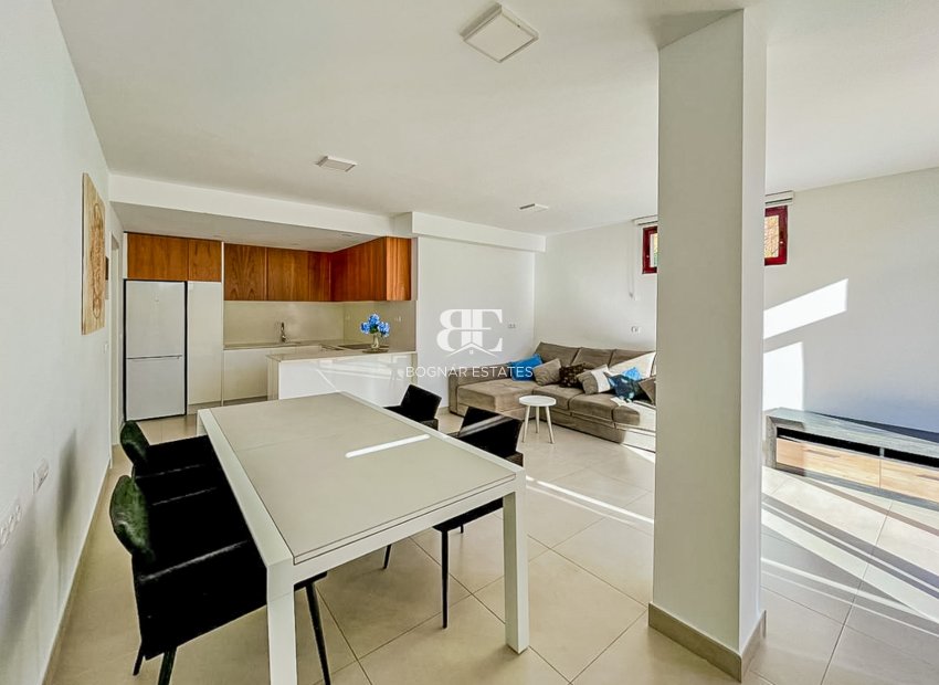 Resale - Villa -
La Nucía - Montebello