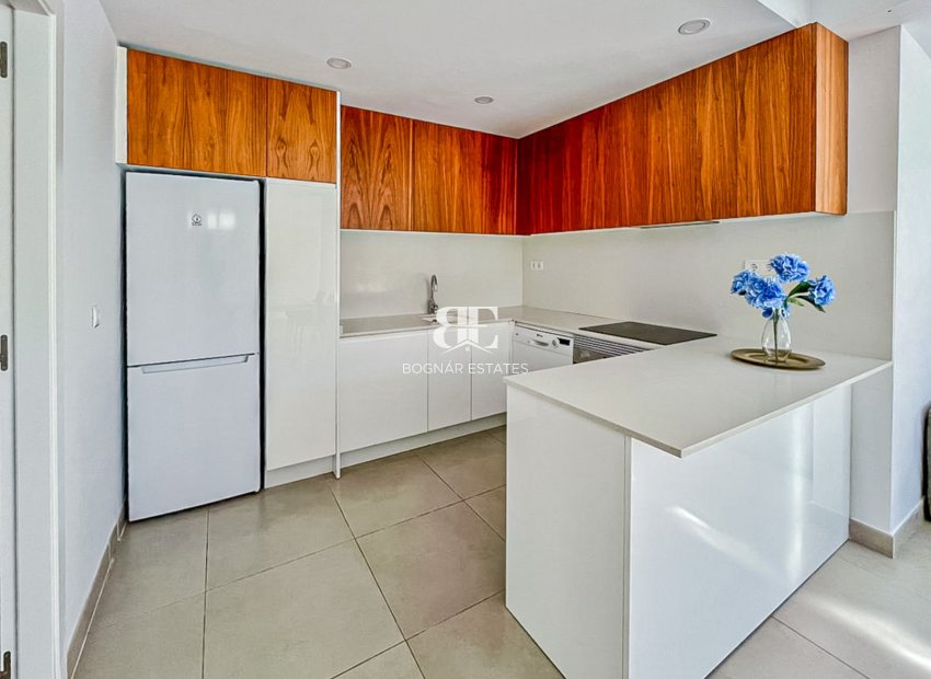 Resale - Villa -
La Nucía - Montebello