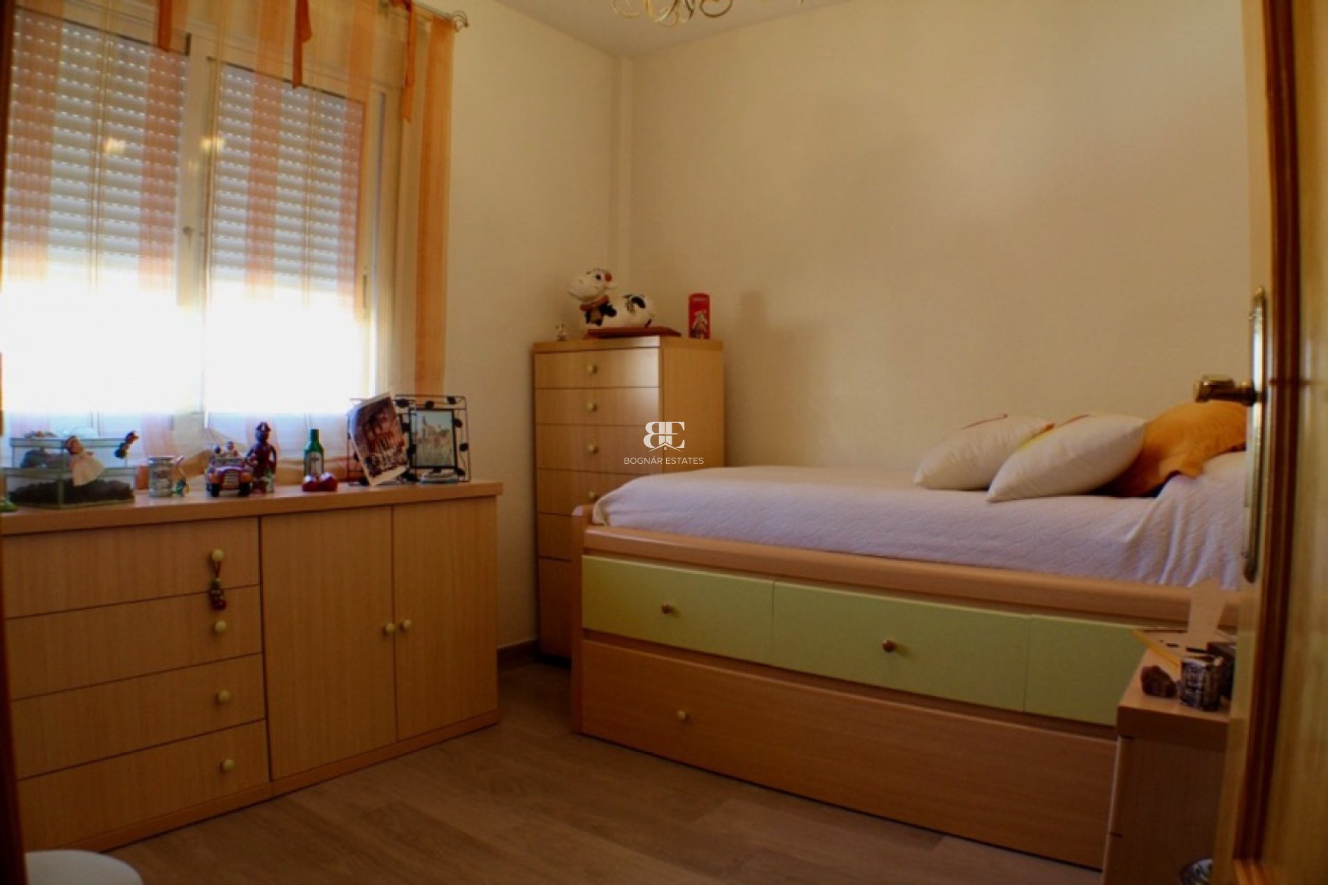 Resale - Villa -
La Nucía - Urbanisations