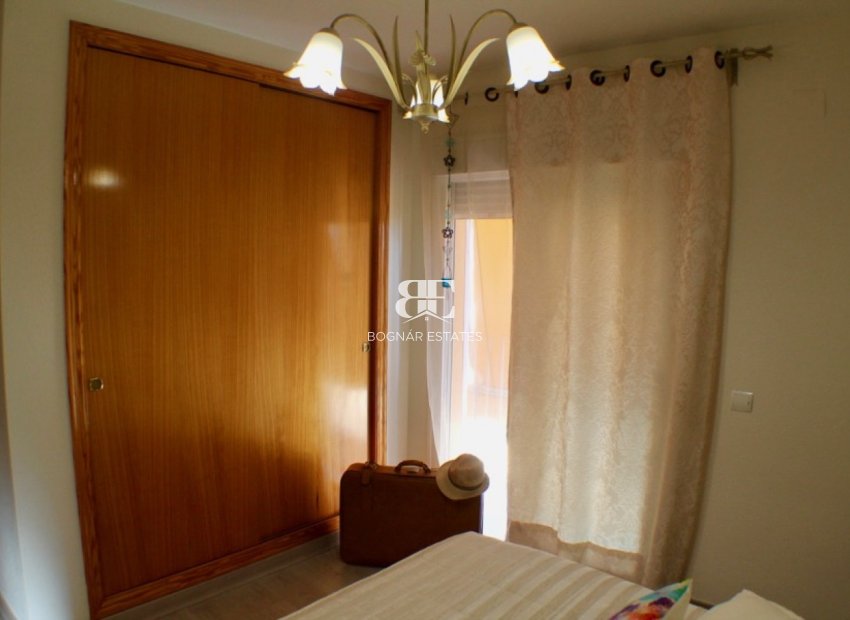 Resale - Villa -
La Nucía - Urbanisations