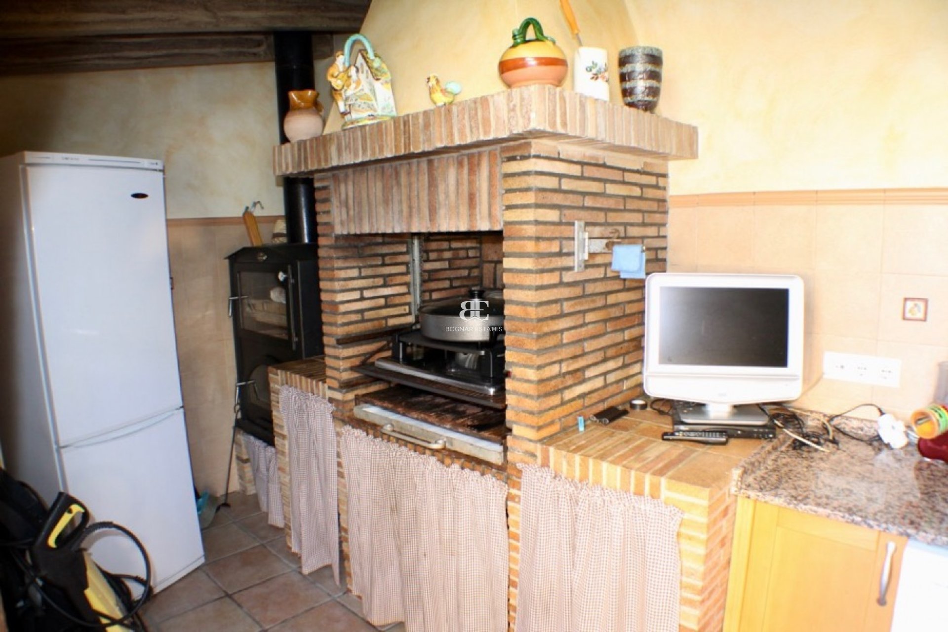 Resale - Villa -
La Nucía - Urbanisations