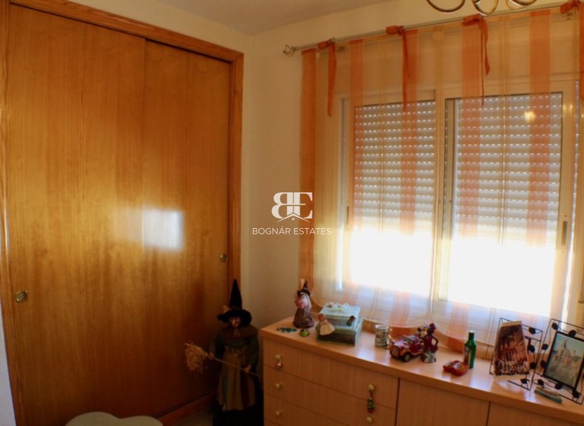 Resale - Villa -
La Nucía - Urbanizaciones